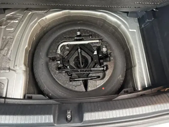 VOLKSWAGEN POLO VI - voiture d'occasion - Photo 17