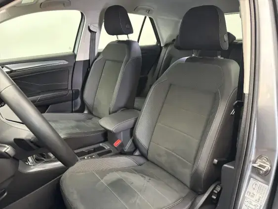 VOLKSWAGEN T-ROC - voiture d'occasion - Photo 18