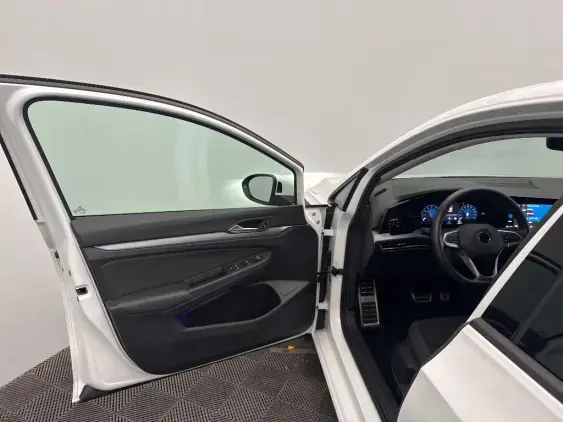 VOLKSWAGEN GOLF VIII - voiture d'occasion - Photo 19