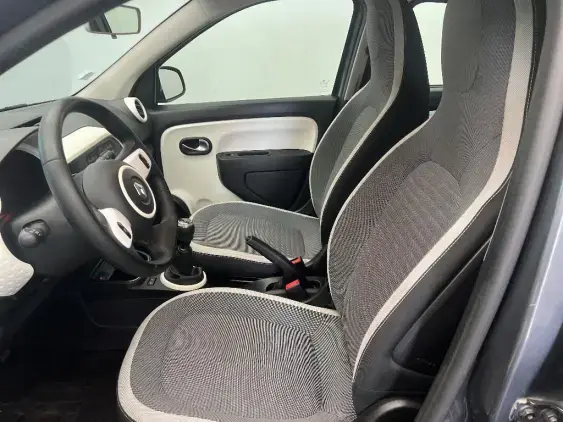 RENAULT TWINGO III - voiture d'occasion - Photo 16