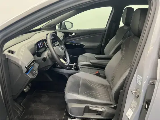 VOLKSWAGEN ID.4 - voiture d'occasion - Photo 18