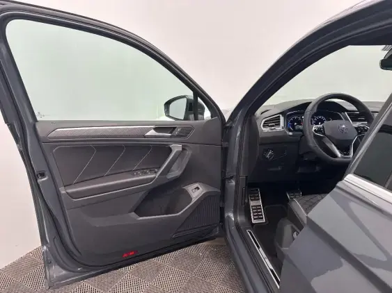 VOLKSWAGEN TIGUAN II - voiture d'occasion - Photo 18