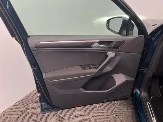 VOLKSWAGEN TIGUAN II - voiture d'occasion - Photo 19