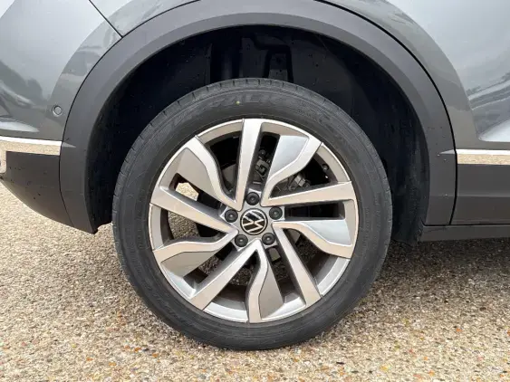 VOLKSWAGEN T-ROC - voiture d'occasion - Photo 25