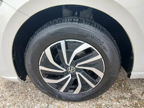 VOLKSWAGEN POLO VI - voiture d'occasion - Photo 22
