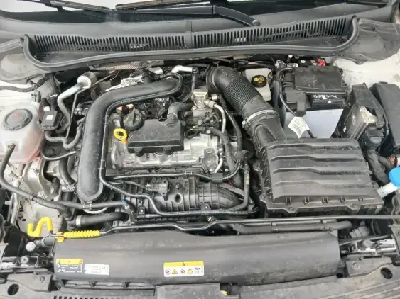 VOLKSWAGEN POLO VI - voiture d'occasion - Photo 21