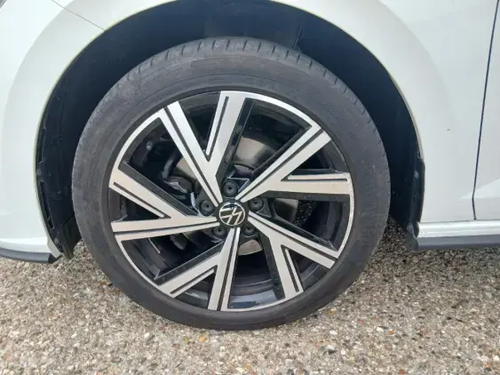 VOLKSWAGEN POLO VI - voiture d'occasion - Photo 23