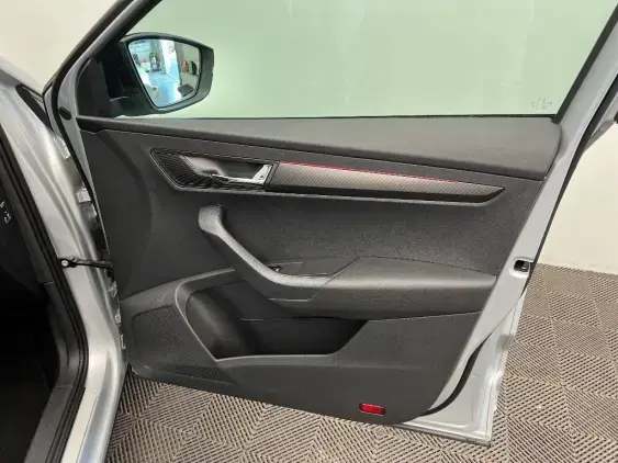 SKODA KAROQ - voiture d'occasion - Photo 20