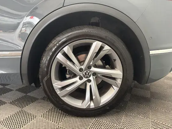 VOLKSWAGEN TIGUAN II - voiture d'occasion - Photo 23