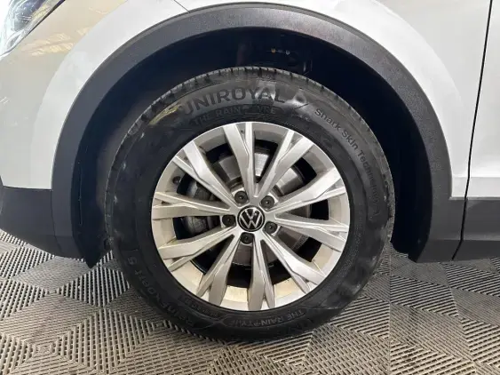 VOLKSWAGEN TIGUAN II - voiture d'occasion - Photo 23