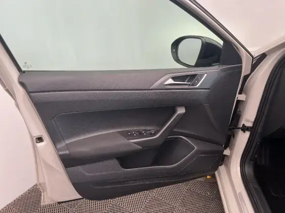 VOLKSWAGEN TAIGO - voiture d'occasion - Photo 19