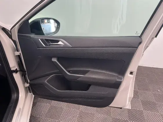 VOLKSWAGEN TAIGO - voiture d'occasion - Photo 20