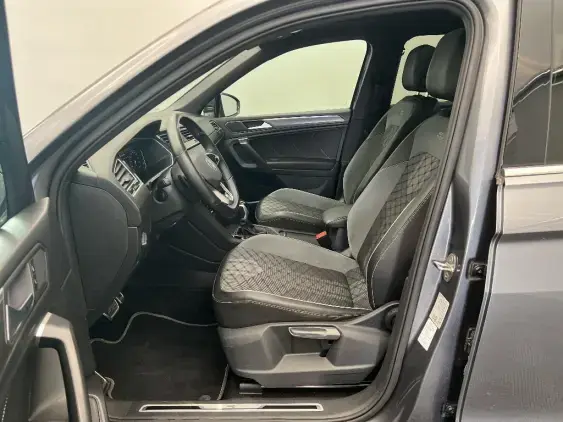 VOLKSWAGEN TIGUAN ALLSPACE - voiture d'occasion - Photo 18