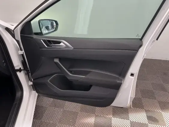 VOLKSWAGEN POLO VI - voiture d'occasion - Photo 20