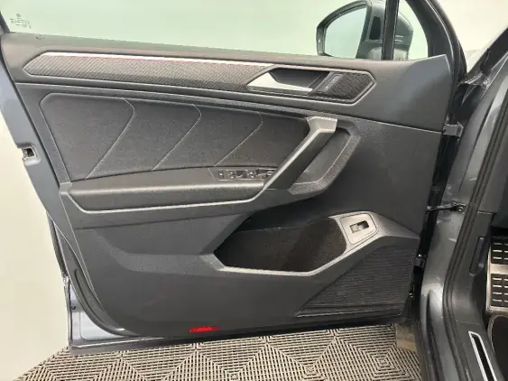 VOLKSWAGEN TIGUAN ALLSPACE - voiture d'occasion - Photo 19