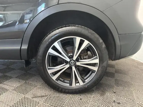 NISSAN QASHQAI II - voiture d'occasion - Photo 24