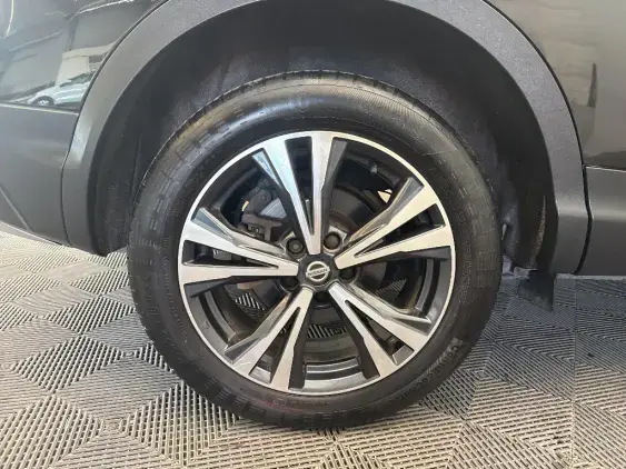 NISSAN QASHQAI II - voiture d'occasion - Photo 25