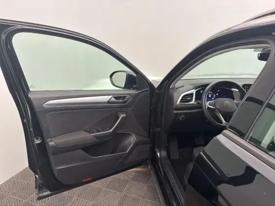 VOLKSWAGEN T-ROC - voiture d'occasion - Photo 19
