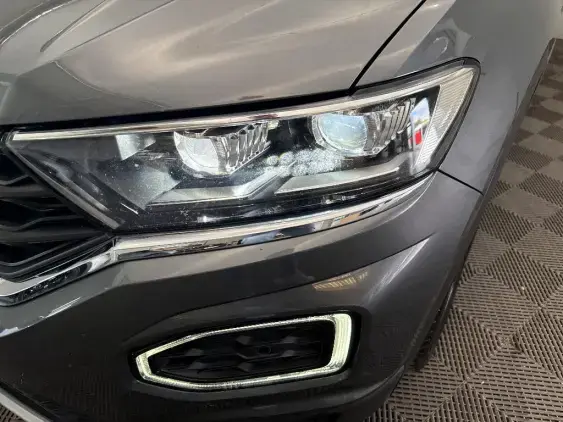 VOLKSWAGEN T-ROC - voiture d'occasion - Photo 22