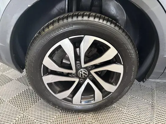 VOLKSWAGEN T-ROC - voiture d'occasion - Photo 25