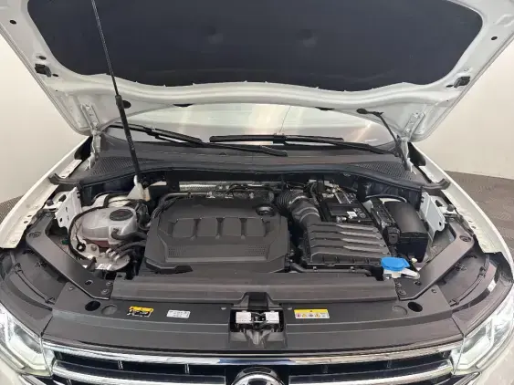 VOLKSWAGEN TIGUAN II - voiture d'occasion - Photo 21