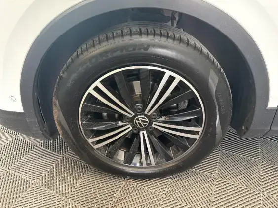 VOLKSWAGEN TIGUAN II - voiture d'occasion - Photo 23