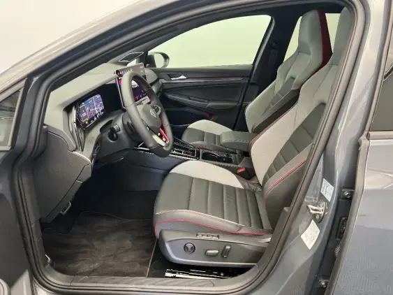 VOLKSWAGEN GOLF VIII - voiture d'occasion - Photo 18