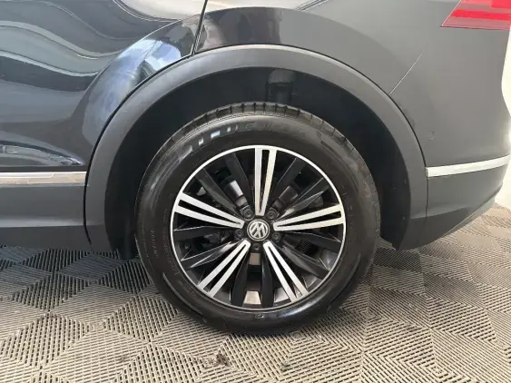 VOLKSWAGEN TIGUAN II - voiture d'occasion - Photo 23