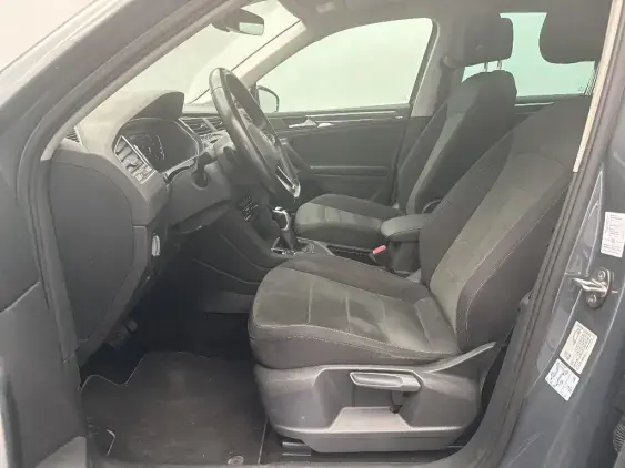 VOLKSWAGEN TIGUAN II - voiture d'occasion - Photo 17