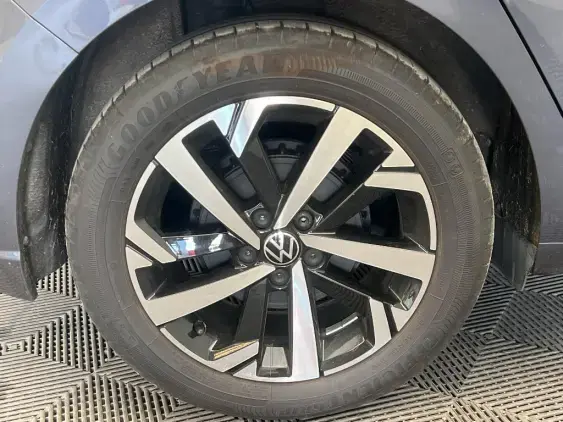 VOLKSWAGEN POLO VI - voiture d'occasion - Photo 25