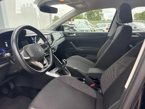 VOLKSWAGEN POLO VI - voiture d'occasion - Photo 18
