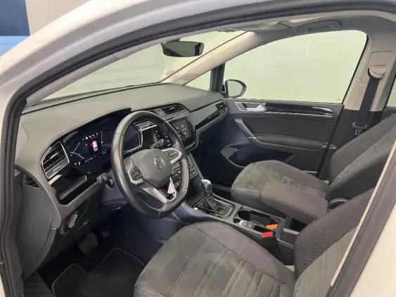 VOLKSWAGEN TOURAN III - voiture d'occasion - Photo 18