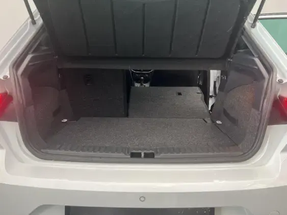 SEAT IBIZA V - voiture d'occasion - Photo 16