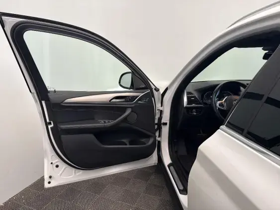 BMW X3 III - voiture d'occasion - Photo 18