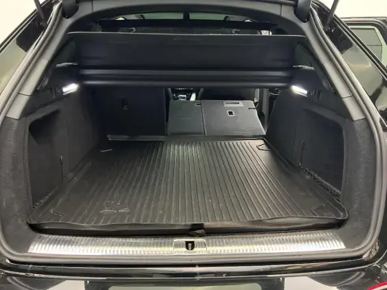 AUDI A4 AVANT - voiture d'occasion - Photo 16