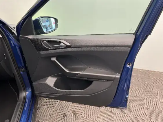 VOLKSWAGEN T-CROSS - voiture d'occasion - Photo 19