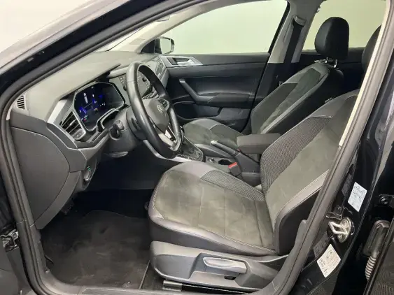 VOLKSWAGEN POLO VI - voiture d'occasion - Photo 17