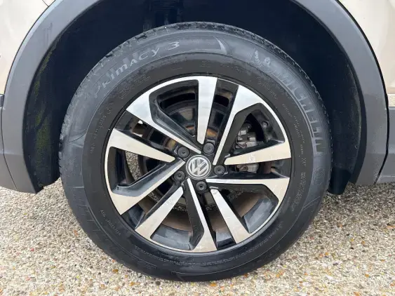 VOLKSWAGEN TIGUAN II - voiture d'occasion - Photo 24