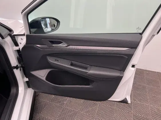 VOLKSWAGEN GOLF VIII - voiture d'occasion - Photo 20