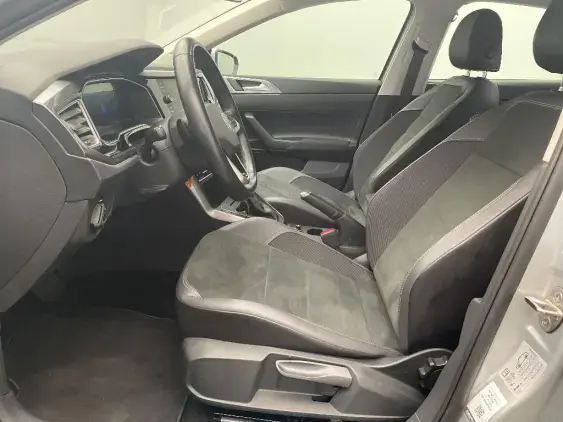 VOLKSWAGEN POLO VI - voiture d'occasion - Photo 18