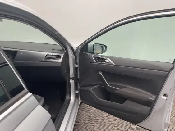 VOLKSWAGEN POLO VI - voiture d'occasion - Photo 20