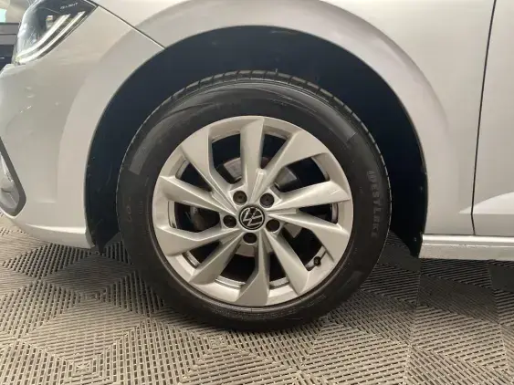 VOLKSWAGEN POLO VI - voiture d'occasion - Photo 23