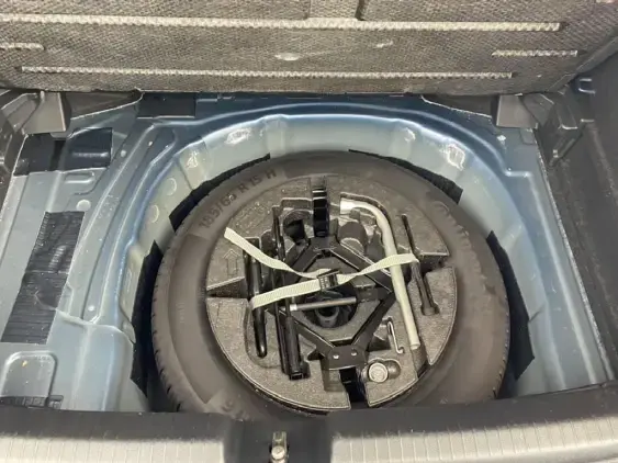 VOLKSWAGEN POLO V - voiture d'occasion - Photo 15