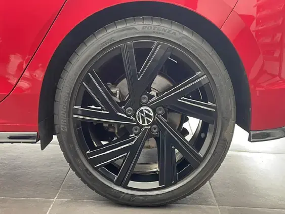 VOLKSWAGEN GOLF V - voiture d'occasion - Photo 22