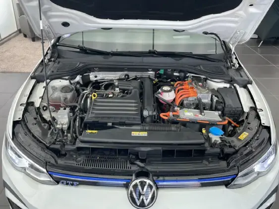 VOLKSWAGEN GOLF V - voiture d'occasion - Photo 19