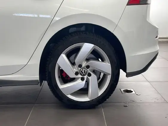 VOLKSWAGEN GOLF V - voiture d'occasion - Photo 22