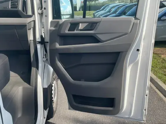 VOLKSWAGEN CRAFTER II - voiture d'occasion - Photo 19