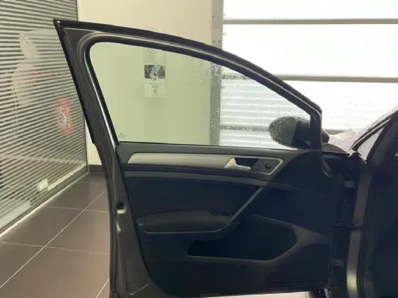 VOLKSWAGEN GOLF V - voiture d'occasion - Photo 17