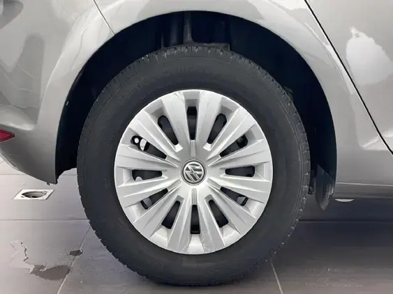 VOLKSWAGEN GOLF V - voiture d'occasion - Photo 23