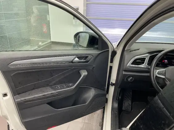 VOLKSWAGEN T-ROC - voiture d'occasion - Photo 15